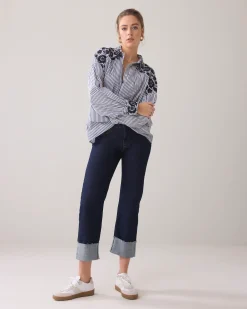 New Blouse with embroidered details Blusen