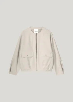 Outlet Blousy bomber jacket with flap pockets Blazer & Jacken