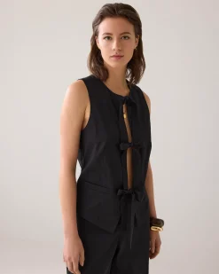 New Fitted gilet with bow fastening Blazer & Jacken