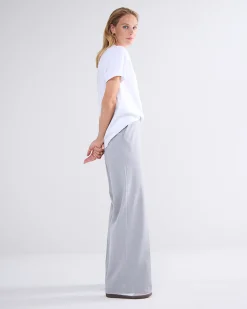 New Flowy wide-leg trousers Basics