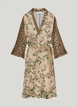 Online Midi dress in mix of prints Kleider