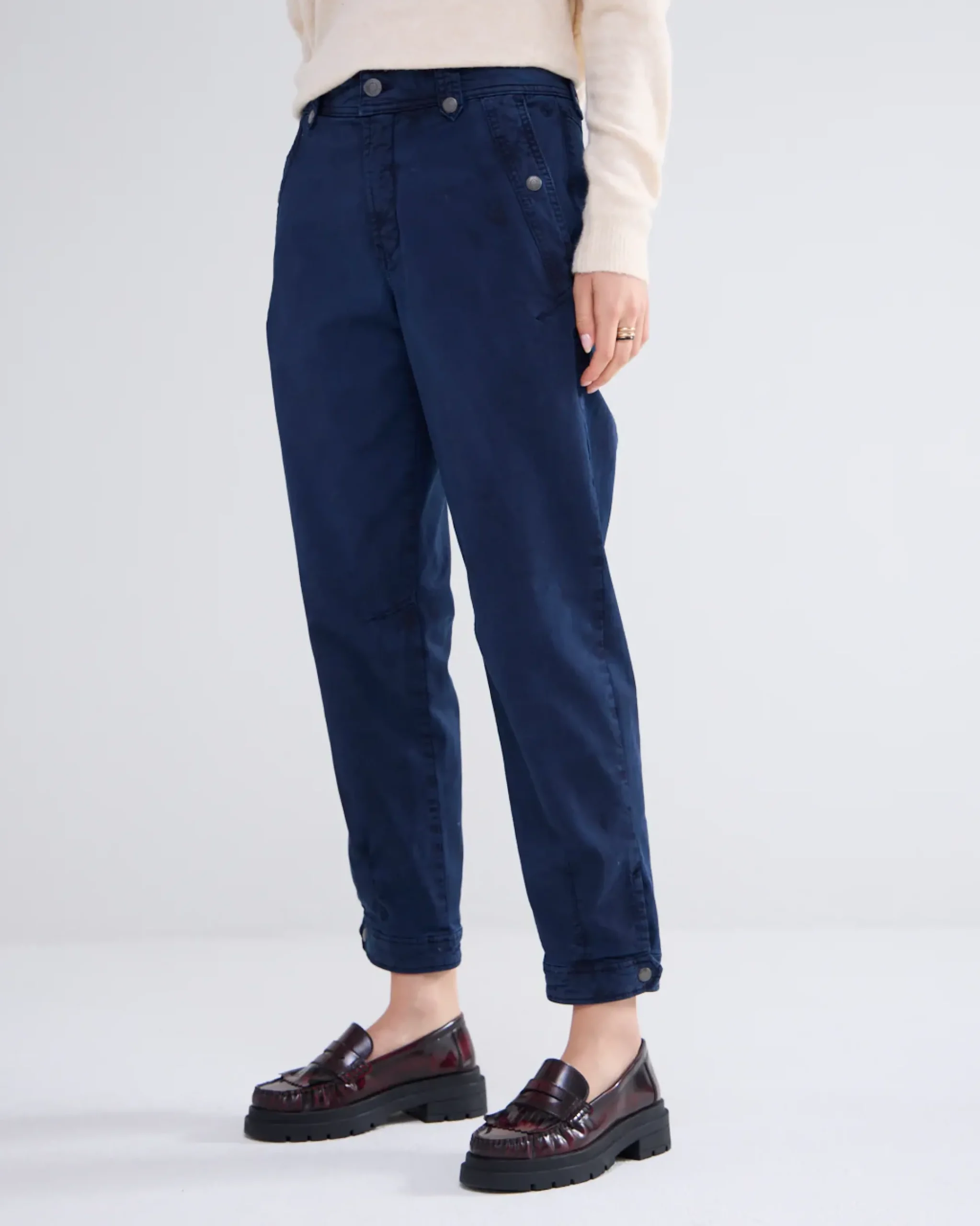 Fashion Tapered fit broek twill Basics