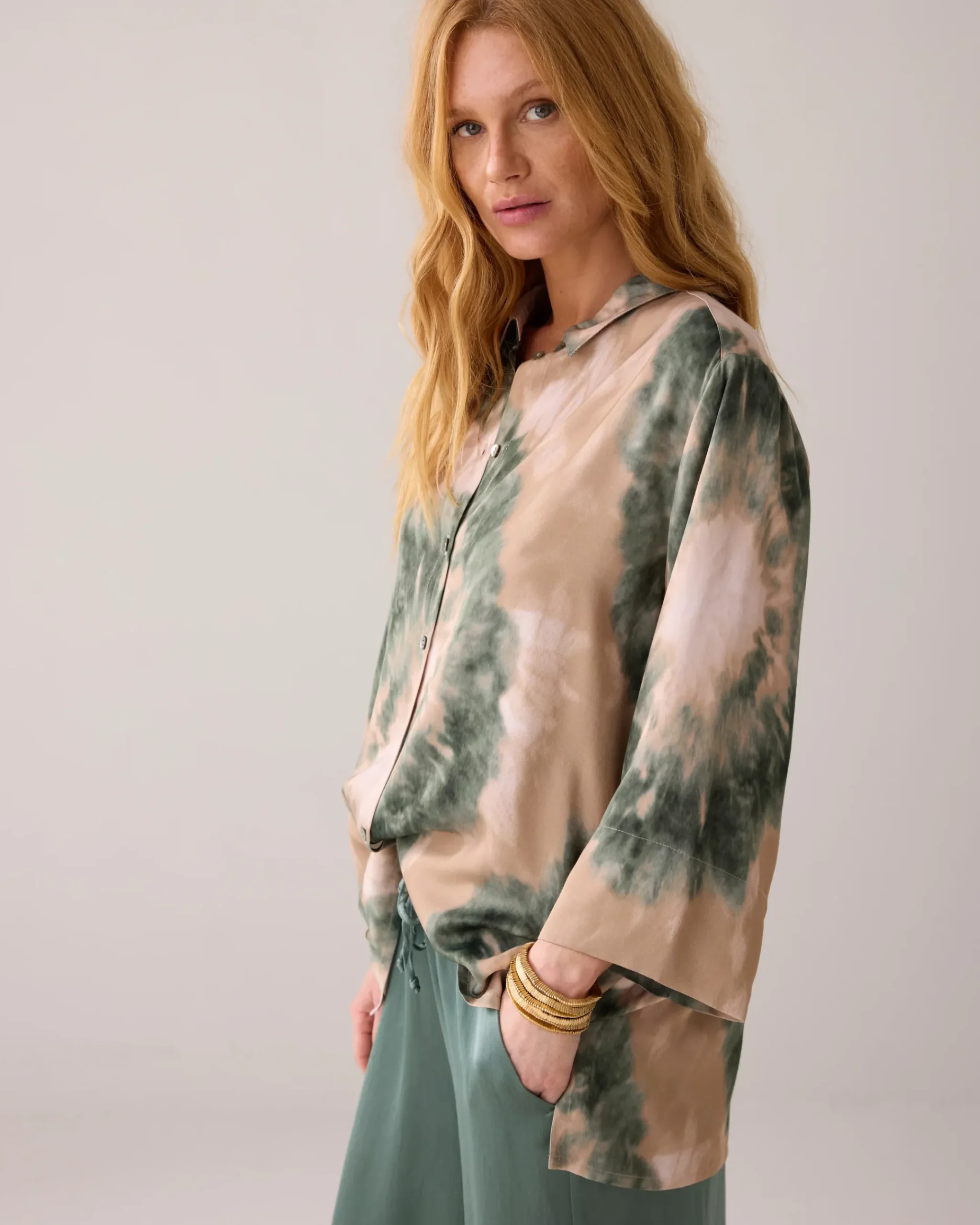 Online Tie-dye shirt blouse made of Ecovero fabric Blusen