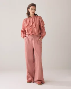 Hot Top with ruffles Blusen